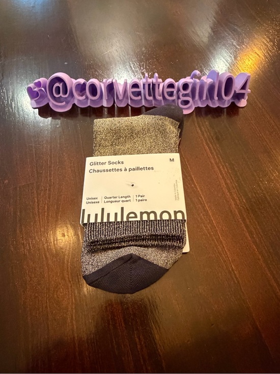 lululemon athletica Uplifting Scrunchie with Bow - Brown main image 4